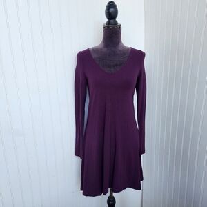 Express Women’s Purple Stretch Long Sleeve Flare Dress Deep Neck Sz S